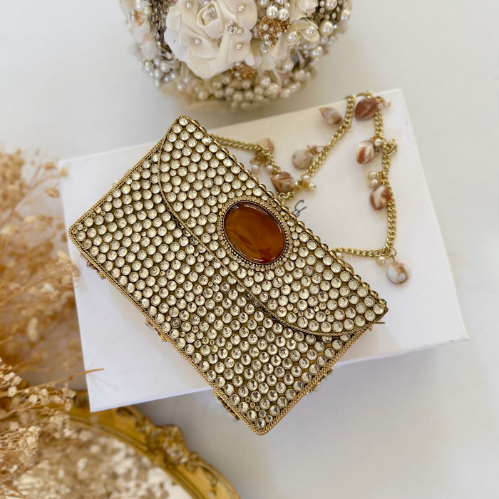 Natural Oval Brown Onyx Gemstone Clutch | Kundan Detailing on Brass Frame
