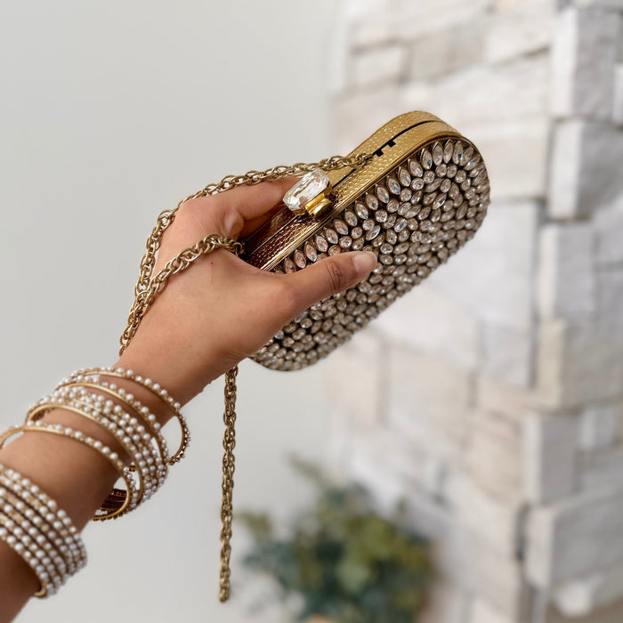 Handmade Kundan Bridal Clutch: Gold Evening Bag with Chain