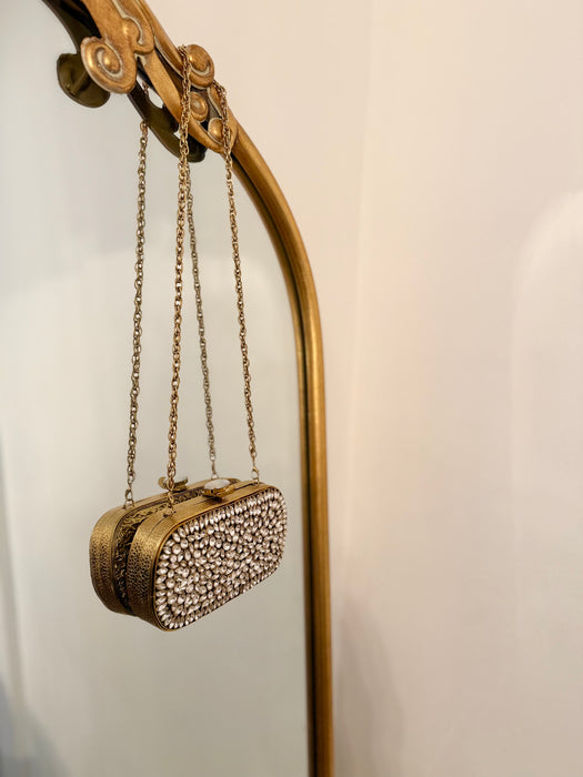 Handmade Kundan Bridal Clutch: Gold Evening Bag with Chain