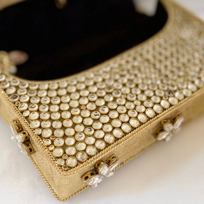 Natural Oval Brown Onyx Gemstone Clutch | Kundan Detailing on Brass Frame