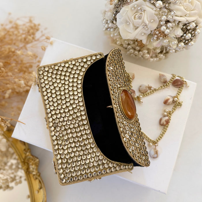 Natural Oval Brown Onyx Gemstone Clutch | Kundan Detailing on Brass Frame