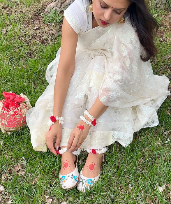 Handmade Floral Hand Embroidered Jutti: Punjabi Khussa Shoes
