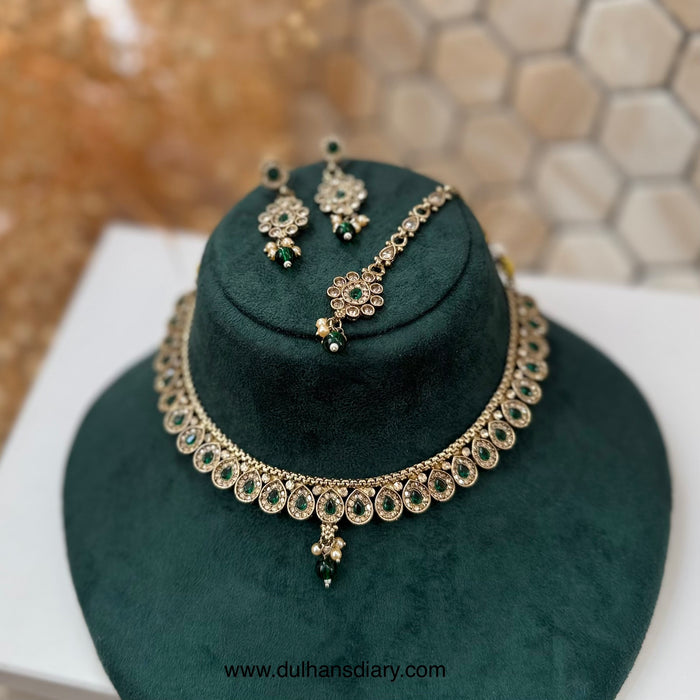 Indian Gold Plated Jewelry Set: Minimalist Bridal Necklace, Earrings and Tikka Set