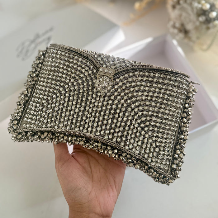 Silver clutch 