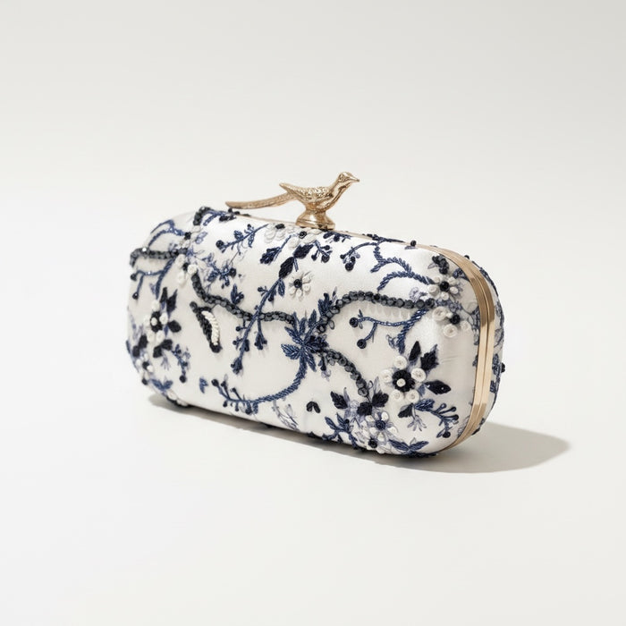 Florale Zardosi Brautclutch: Marineblaue bedruckte Hochzeitsclutch mit Vogelknauf