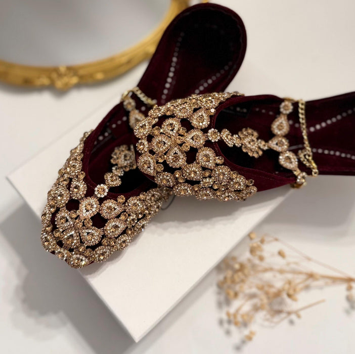 Handmade Bridal Kundan Khussa with Anklet Customizable