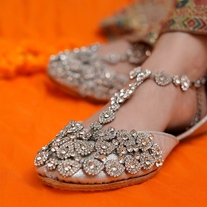 Handmade Bridal Kundan Khussa with Anklet Customizable