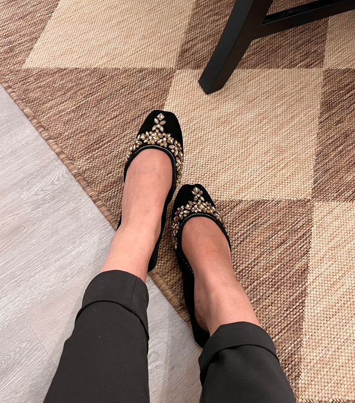 Handmade Black Velvet Crystal Khussa Juttis: Pakistani Bridal Shoes