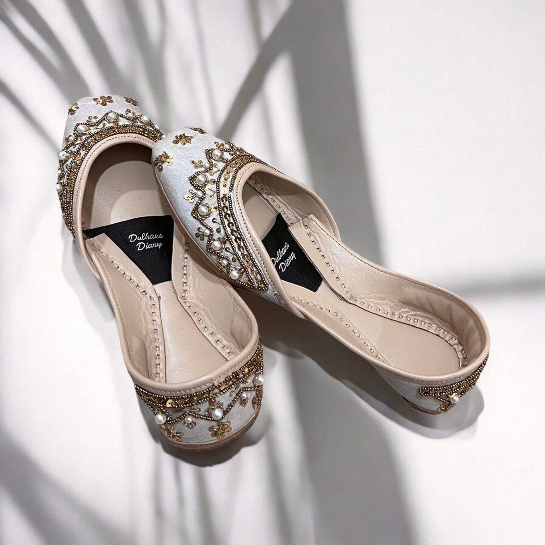 Handmade White Khussa Juttis: Pakistani Bridal Flat Shoes