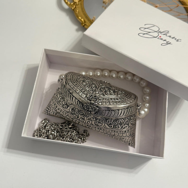 Silver Plated Brass Clutch: Vintage Style Pearl Handle Shoulder Bag