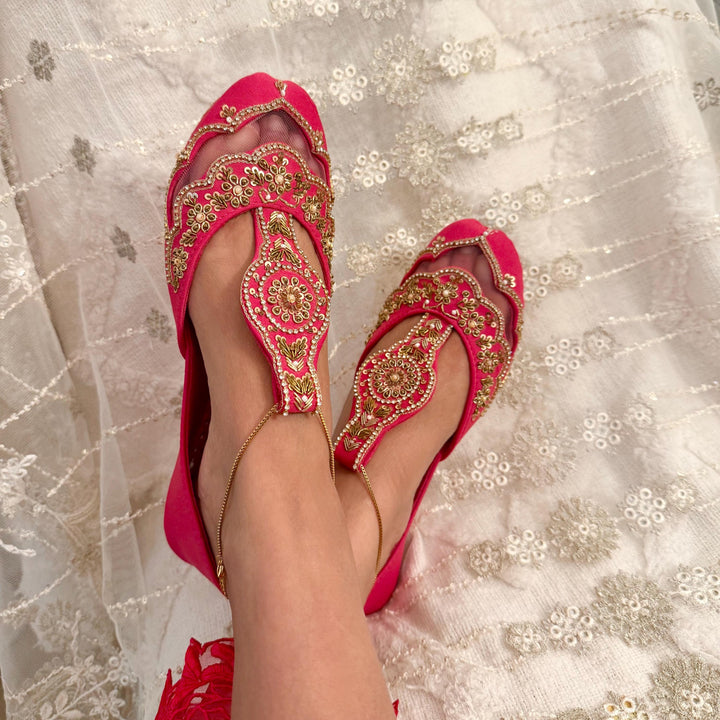 Handmade Fuchsia Bridal Khussa: Wedding Shoes with Anklet