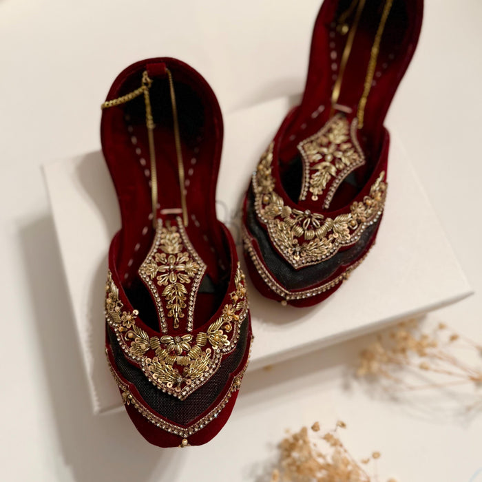 Handmade Maroon Bridal Khussa: Wedding Shoes with Anklet