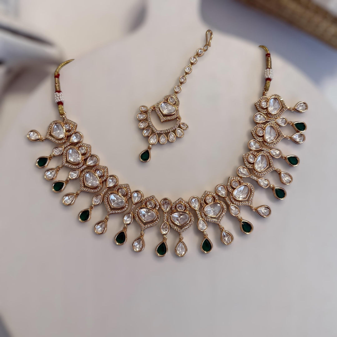 Emerald Green Kundan Necklace Set: Indian Tikka Jewelry