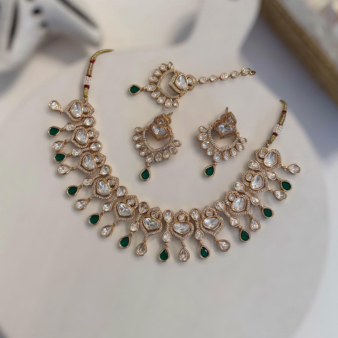 Emerald Green Kundan Necklace Set: Indian Tikka Jewelry