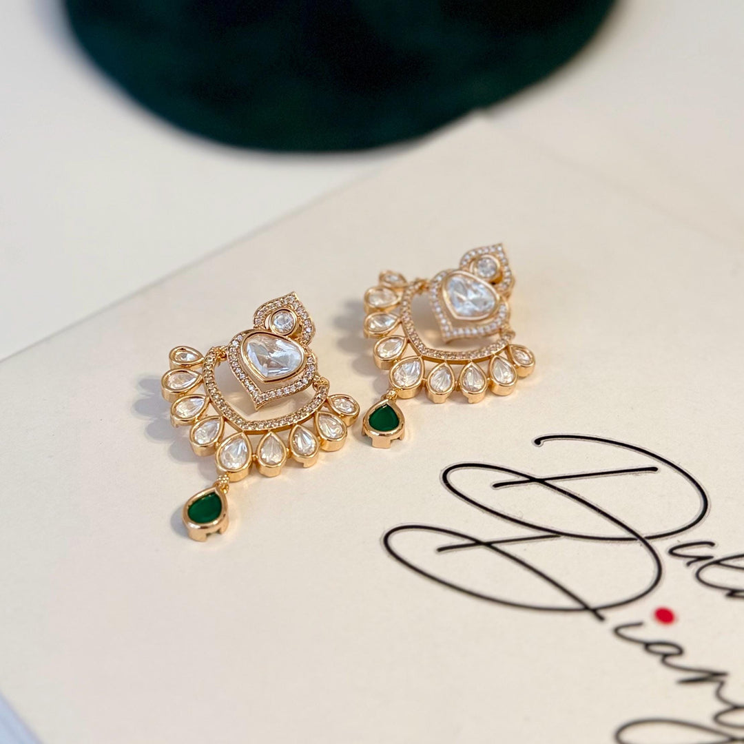 Emerald Green Kundan Necklace Set: Indian Tikka Jewelry