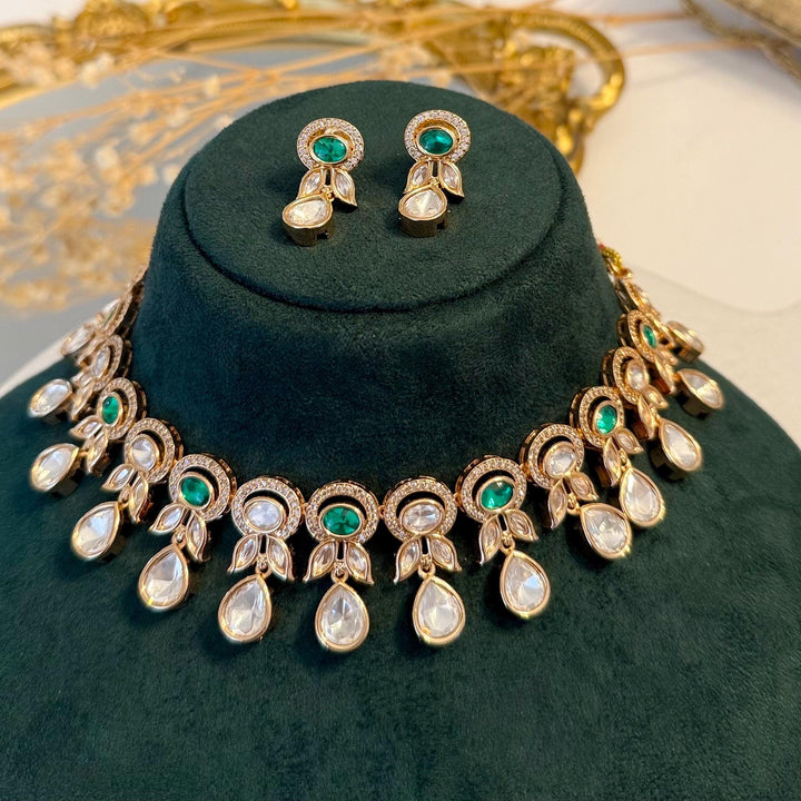 Emerald Green Kundan Choker Necklace Set: Indian Jewelry