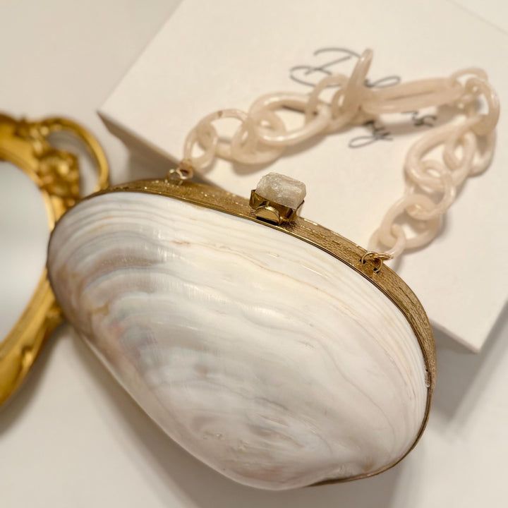 Natural Seashell Clutch: Gold Frame Shell Bag