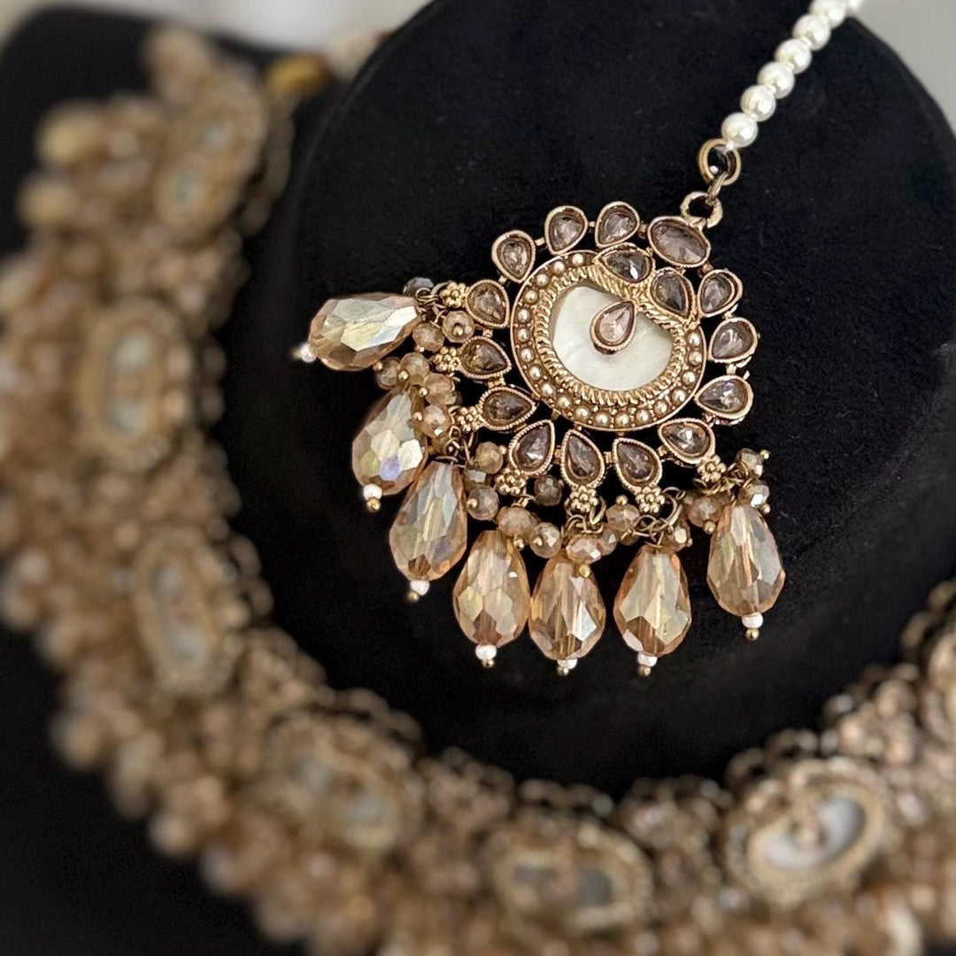 Champagne Mother of Pearl Indian Bridal Jewelry Set: Necklace, Earrings and Maang Tikka