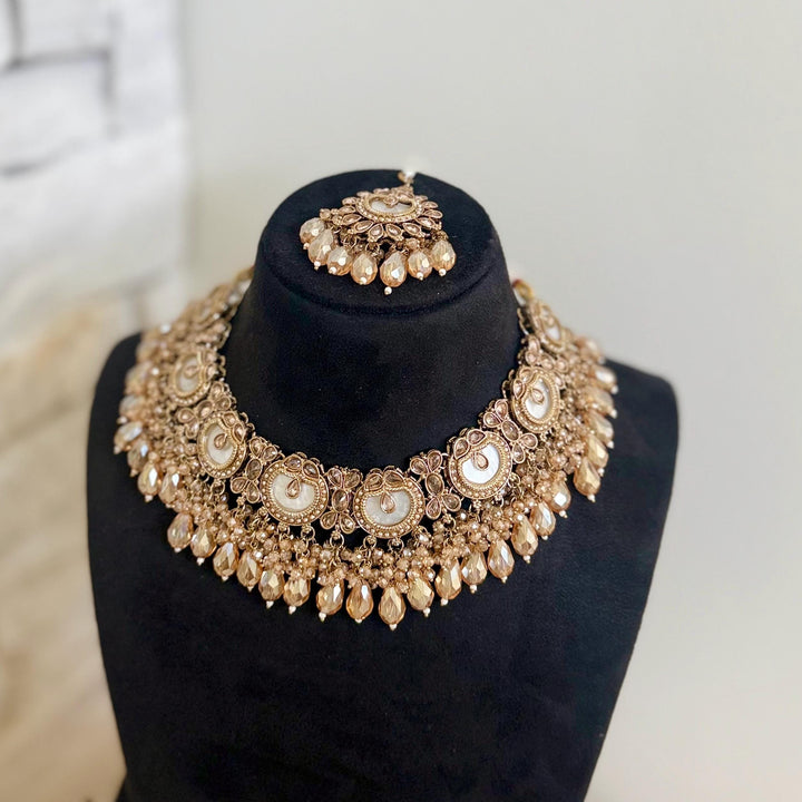 Champagne Mother of Pearl Indian Bridal Jewelry Set: Necklace, Earrings and Maang Tikka