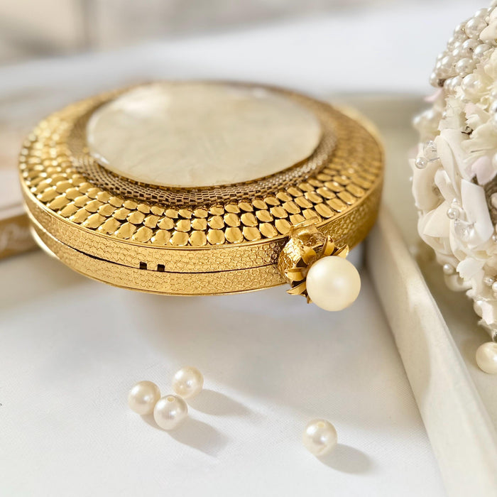 Perlmutt-Clutch | Statement-Tasche mit Messingrahmen, Brautgeschenk