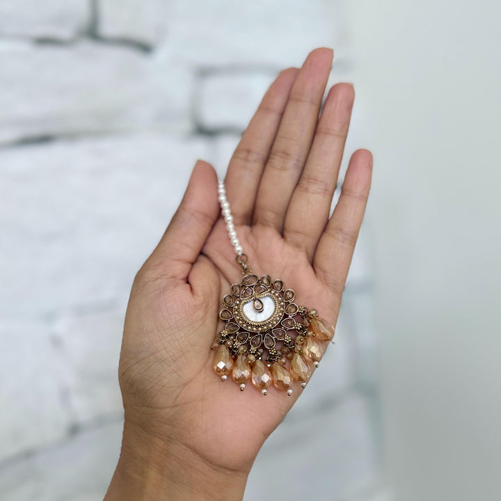 Champagne Mother of Pearl Indian Bridal Jewelry Set: Necklace, Earrings and Maang Tikka