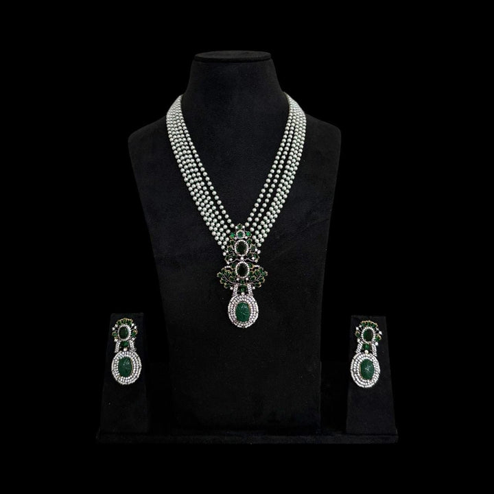Victorian Style Emerald Green Hand Curved Kundan Necklace Set