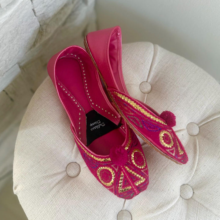 Handmade Fuchsia Khussa Jutti: Embroidered Indian Flat Shoes