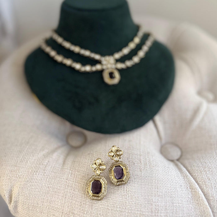 Lavender Kundan Necklace Set: Necklace and Earring Set