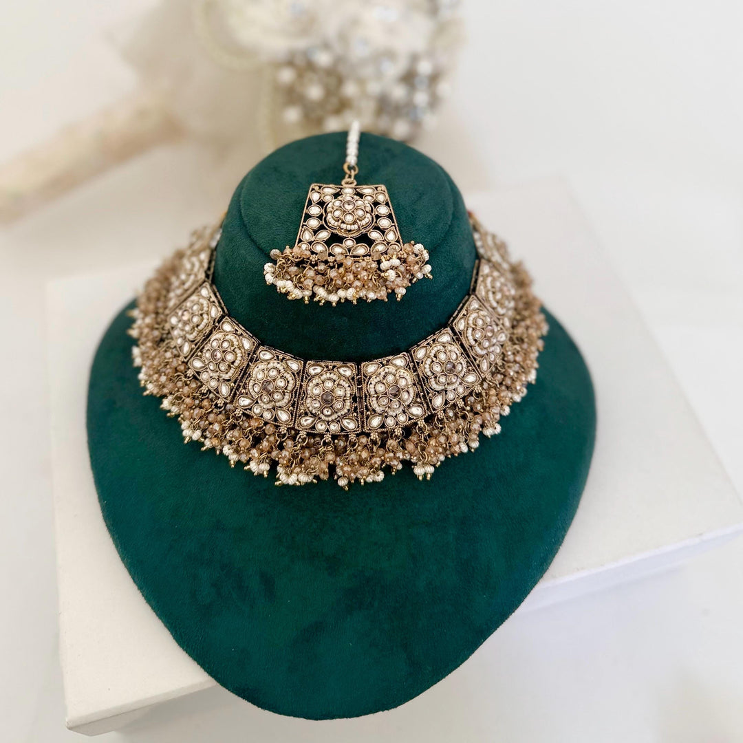 Indian Bridal Jewelry Set: Ivory Necklace, Earrings, Tikka